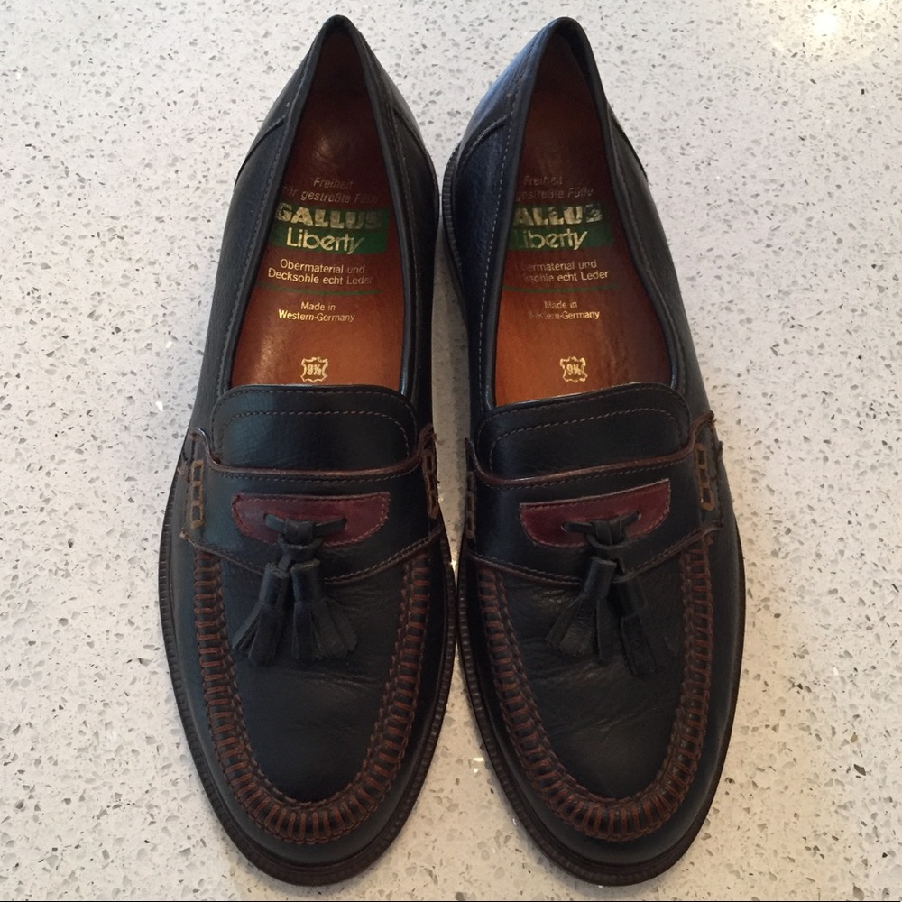 Mens Black Mahogany Leather Tassel Loafers size 11